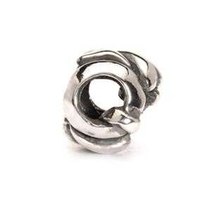 Letter Bead Q, Silver
