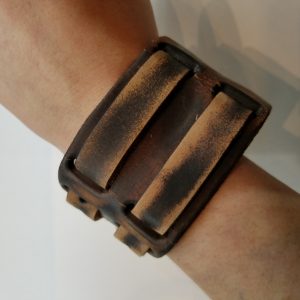 Two strapped ‘Washed’ Leather Bracelet – Medium Brown