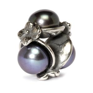Trollbeads – Triple Pearl Bead, Black – 51733